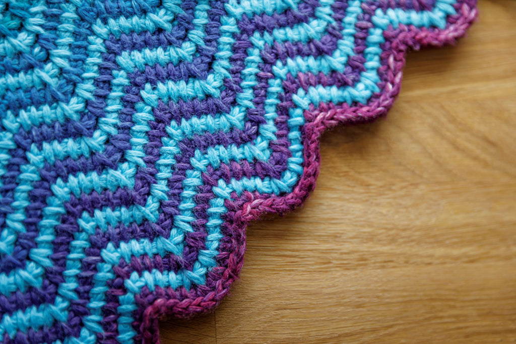 Slalom Stripes Blanket pattern PDF – Kira K Designs