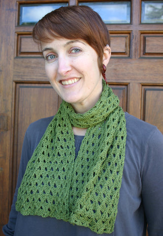 Tracery Scarf pattern PDF